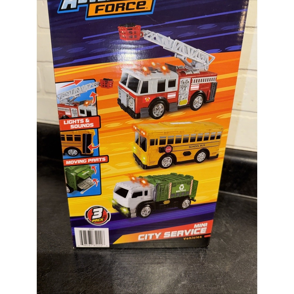 Adventure Force, 3-City Service Vehicles, Lights, Sounds & Moving Parts NEW - Picture 7 of 9
